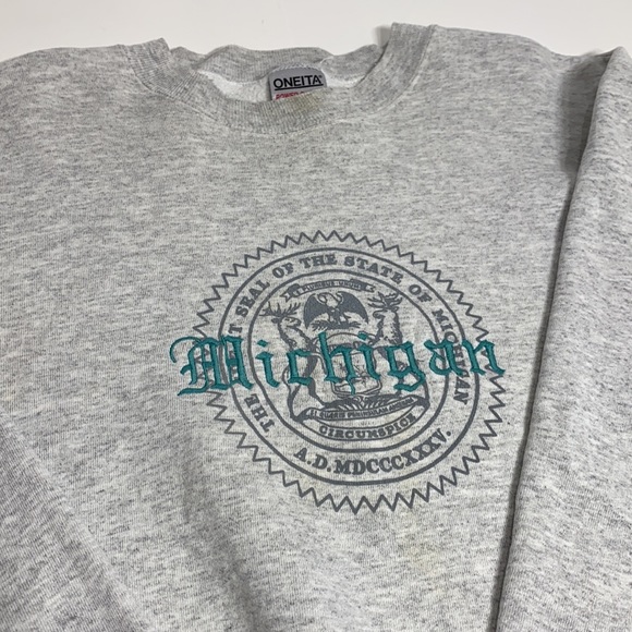 90s Michigan Crewneck - Picture 2 of 4